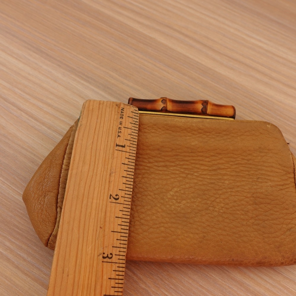 Vintage GUCCI Coin Purse Tan Bamboo Clasp Italian Pebbled Leather Wallet Pouch - Picture 6 of 14